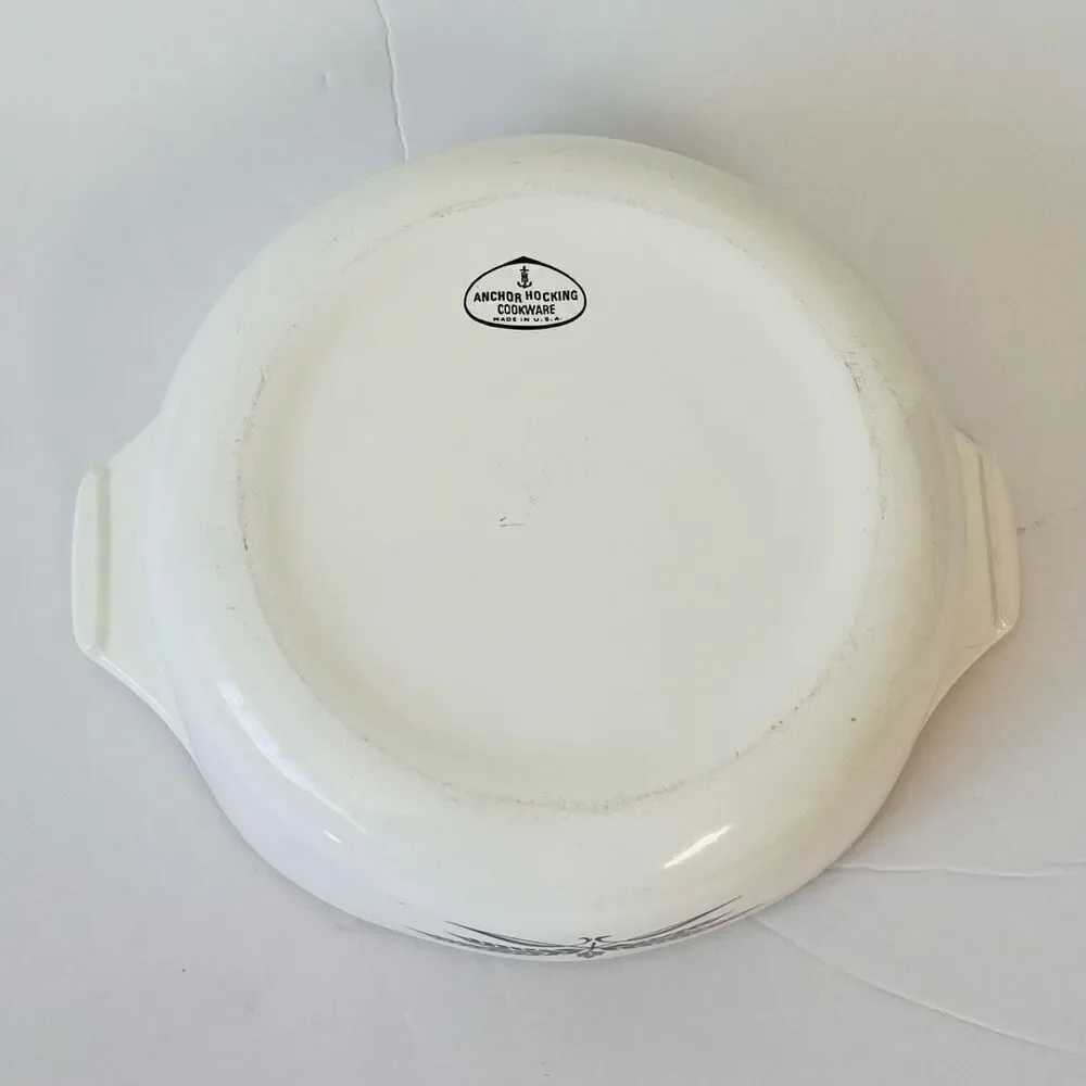 VTG Anchor Hocking Black Wheat Casserole Dish   GUC